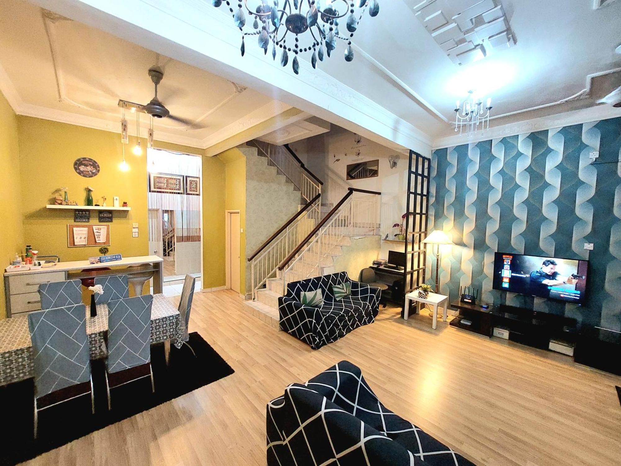 E&A Homestay Klia/ Sepang/ Nilai エクステリア 写真