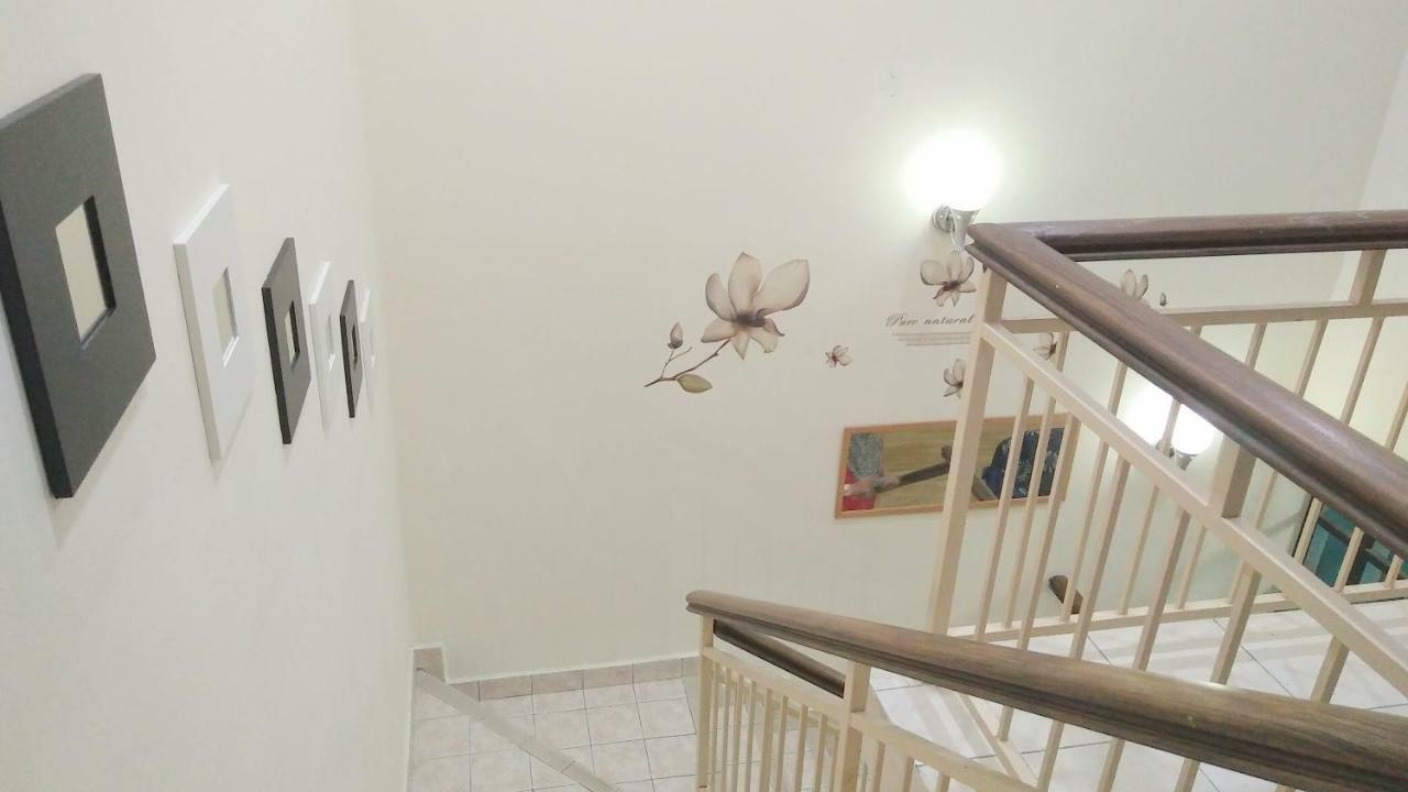 E&A Homestay Klia/ Sepang/ Nilai エクステリア 写真
