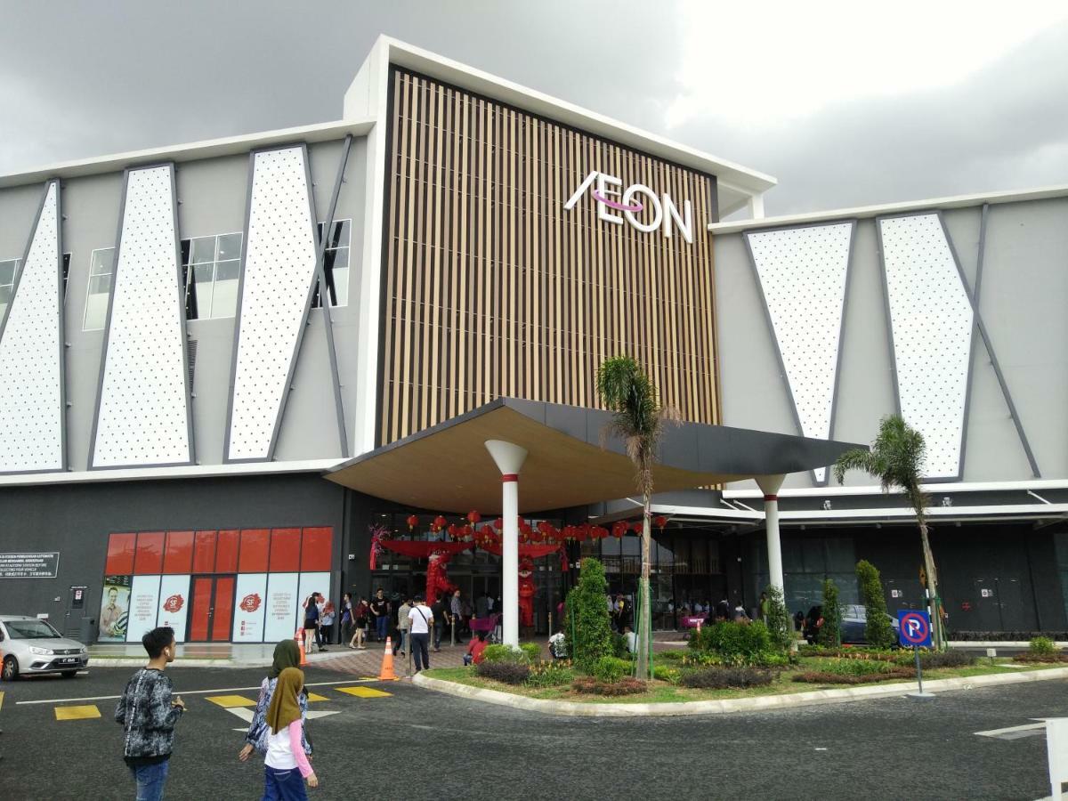 E&A Homestay Klia/ Sepang/ Nilai エクステリア 写真